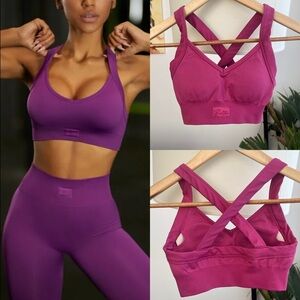 Bo + Tee Purpose Seamless Cross Back Sports Bra